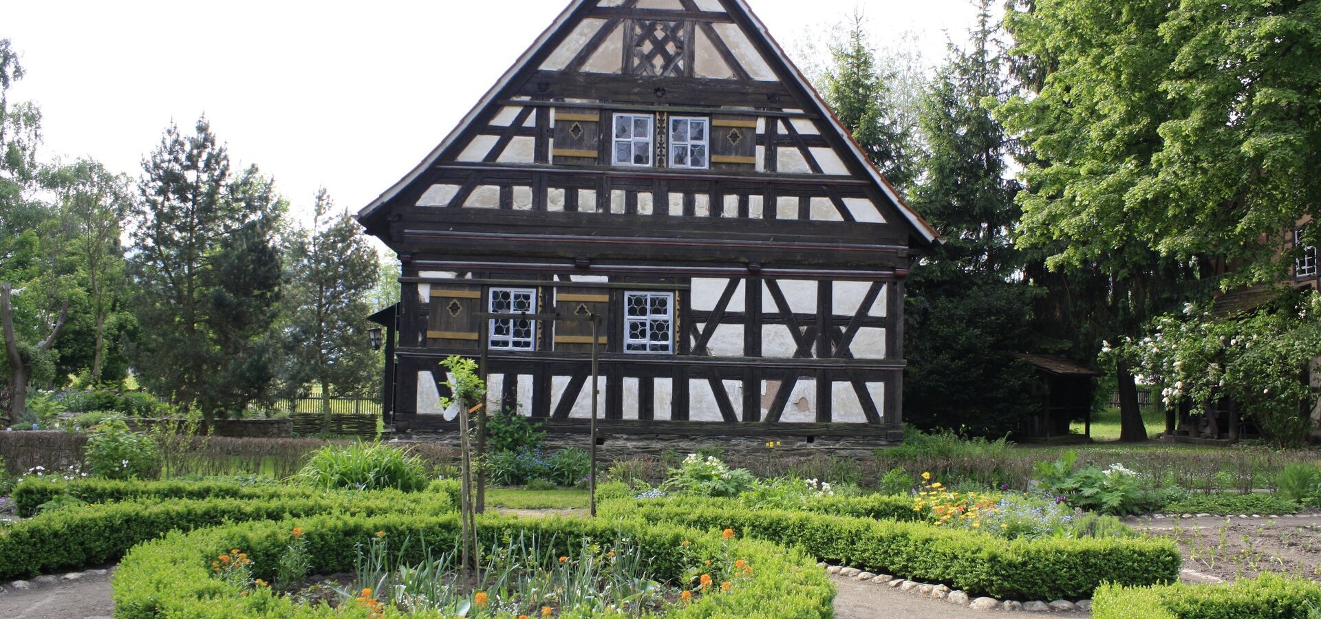 TW.RU_022.00_Bauernhäuser @Alexander Stemplewitz.JPG.jpg